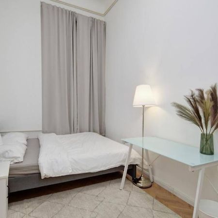 Lovely 3 Bedrooms Apartment In The Jewish Quarter Будапеща Екстериор снимка