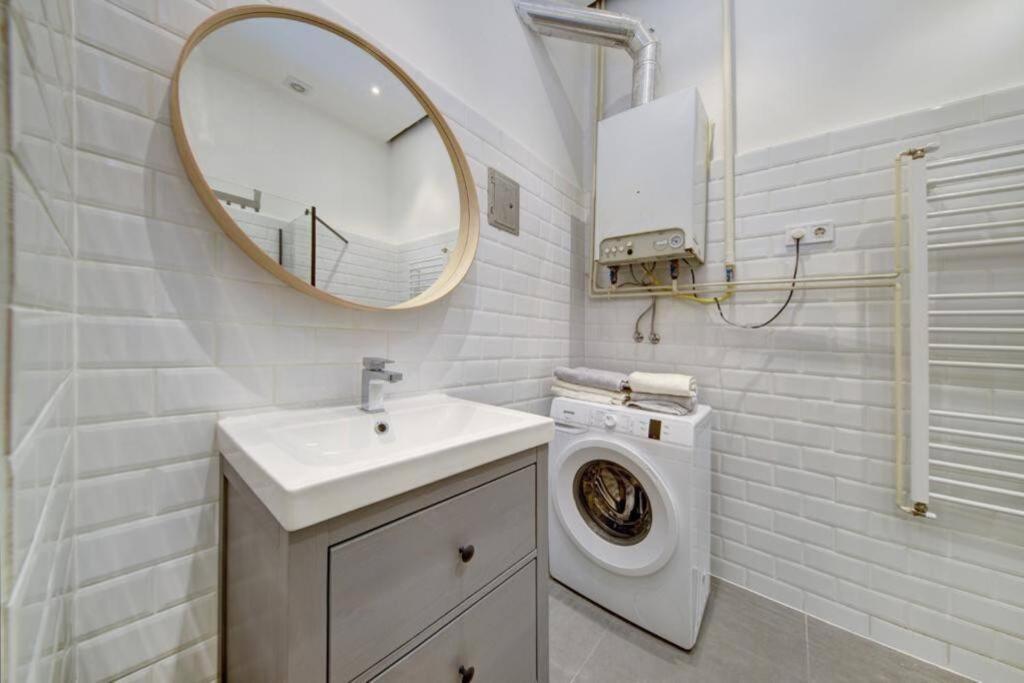 Lovely 3 Bedrooms Apartment In The Jewish Quarter Будапеща Екстериор снимка