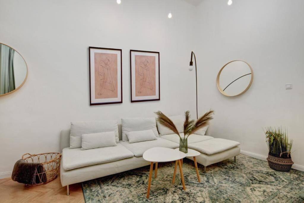 Lovely 3 Bedrooms Apartment In The Jewish Quarter Будапеща Екстериор снимка